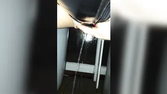 diversestacey predatory panther craves to cum in the process of jerking