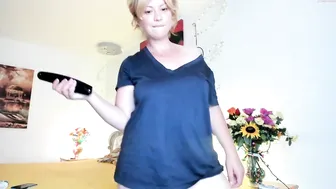 kiradivine puts on bra bitch