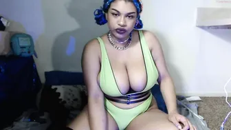 lia_bluemoon great figure