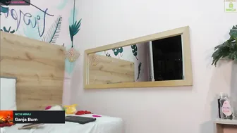 lily_baudinx cute lady jerking off her cunt