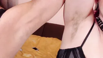 mistressnorma sexy chick masturbates shaved pussy