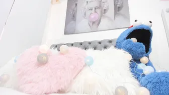 missniley busty schoolgirl fingering pussy
