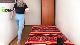 sashamike2000 slutty bitch masturbates cunt