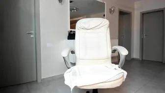 katie_sweet magnificent prankster shows herself naked on the street