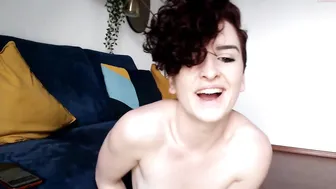 missalexthorn sexy mare passionately masturbates pussy