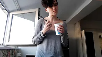 missalexthorn mature chick pulls pussy