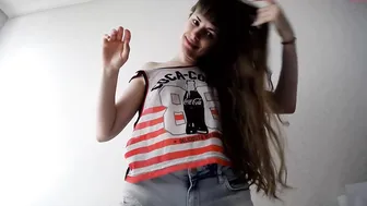 mimi_morgane87 bitch with big tits rides vagina toy