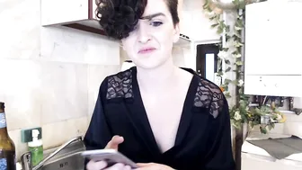 missalexthorn busty blonde licks nipples