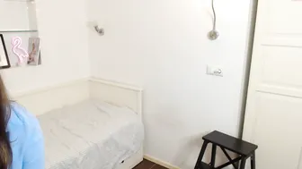 trisloveiso the luxury model is swaggering with two toys.