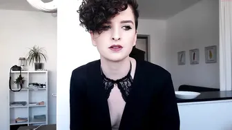 missalexthorn adult skin jerks off both holes