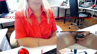 milf_viktoria spectacled slut fucked by sex toys