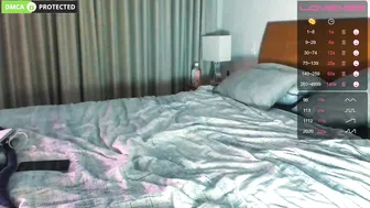 musclebabesxo shy bitch masturbates recklessly pussy