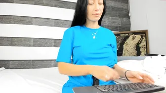 pinkyishere big need and big horse agret