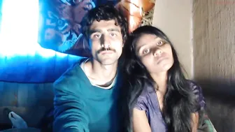 indiantwilight92 great bitch wore a mask and fucks with a toy