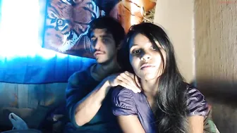 indiantwilight92 great bitch wore a mask and fucks with a toy