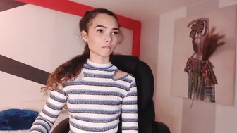 lisa_coleman cute lush bitch pulls pussy