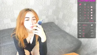 lily_rain sweet women dance naked