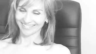 lady_ada big need and big horse agret