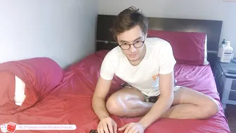 mollyxoxo6699 attractive bitch fucks her cap