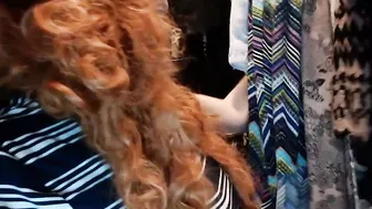 la1132 luxurious lady gently masturbates pussy