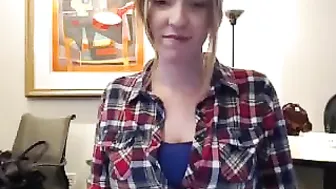 la1132 super chicula jerks off