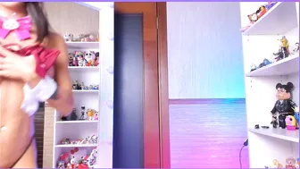 kleofox cute chick jerks both holes