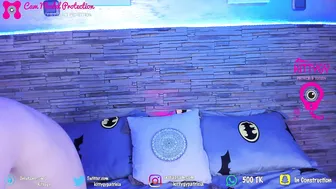 kittygy yelling from violent orgasm