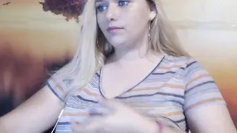 blue_eyes96 thick slut fucking sex machine