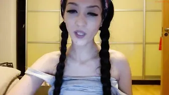lonelyst4r shines pussy and caresses big tits