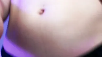 laraloxley naughty lady passionately masturbating cunt