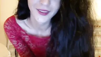 lonelyst4r juicy babe creases her tits