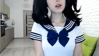 lil_monki naughty lady fingering pussy in nature