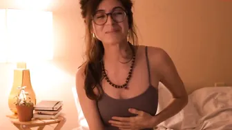 lizmreow babe cums