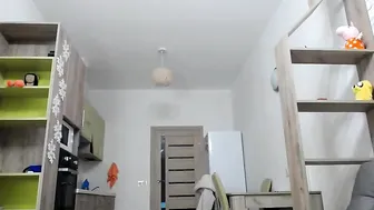 lil_monki amazing female caresses shaved pussy