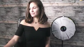 naiadde tearing her tender pussy