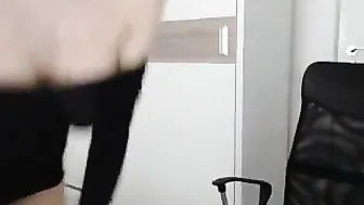 missspicy the stubborn tigress relaxes in all ways.