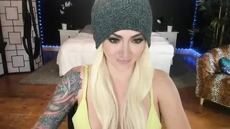 misscodyblack sultry confused relish fucked sex toy