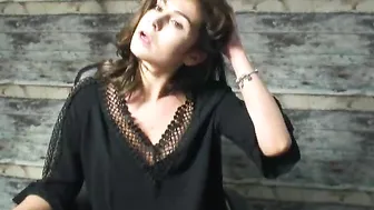 naiadde wonderful women show their charms