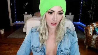 misscodyblack angelic passion caresses big tits