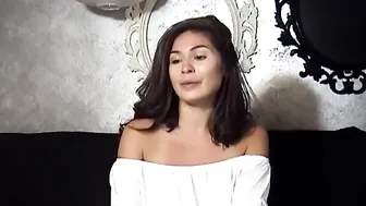 naiadde gripping nipple masturbates wet wrap