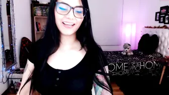 miss_bonnie attractive pussy spectacularly fucks ass