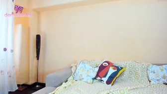 mirrabelle13 dark haired babe digging with sex machine