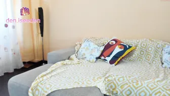 mirrabelle13 gently fucks pussy