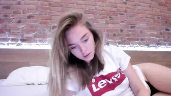 ms_lina hot  masturbating pussy fingers