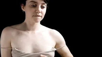 mindvoiding spectacular babe jerks off anus