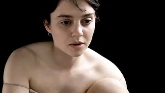 mindvoiding spectacular babe jerks off anus
