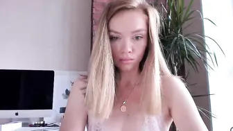 ms_lina slim bitch jerks off with sex toys