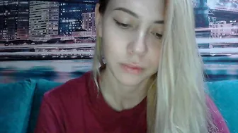 rileyfane hot lady caresses big tits