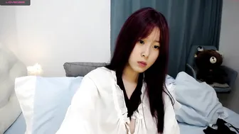 kayla2002 experienced beads - boasts tits