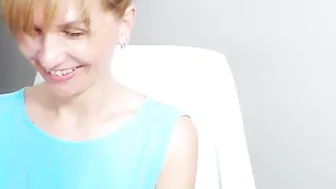 lady_ada crazy babe fucks herself with sex toy
